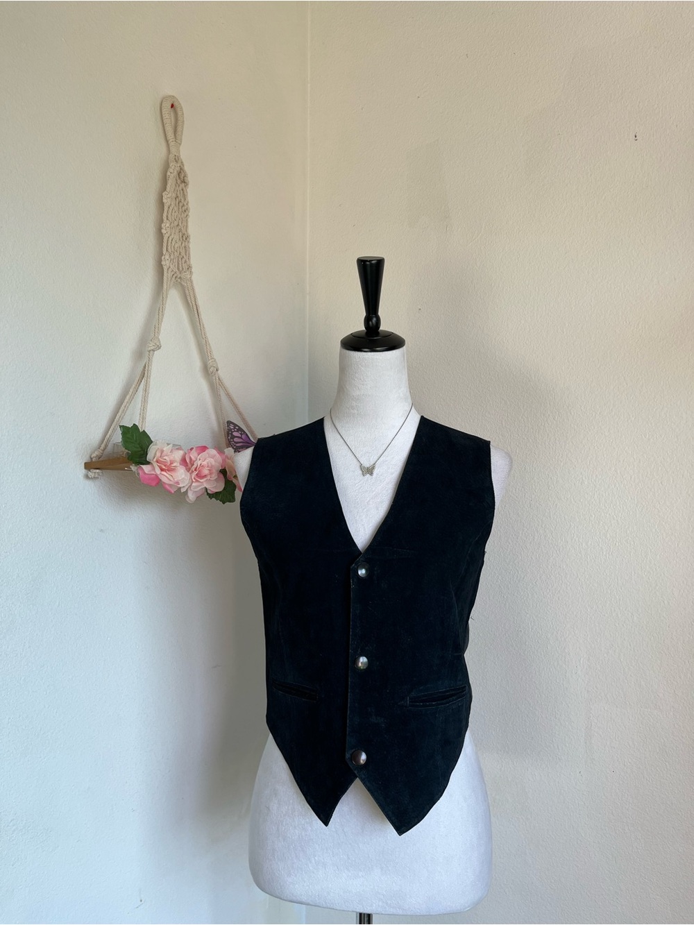 Vintage Black Suede Button Vest size m